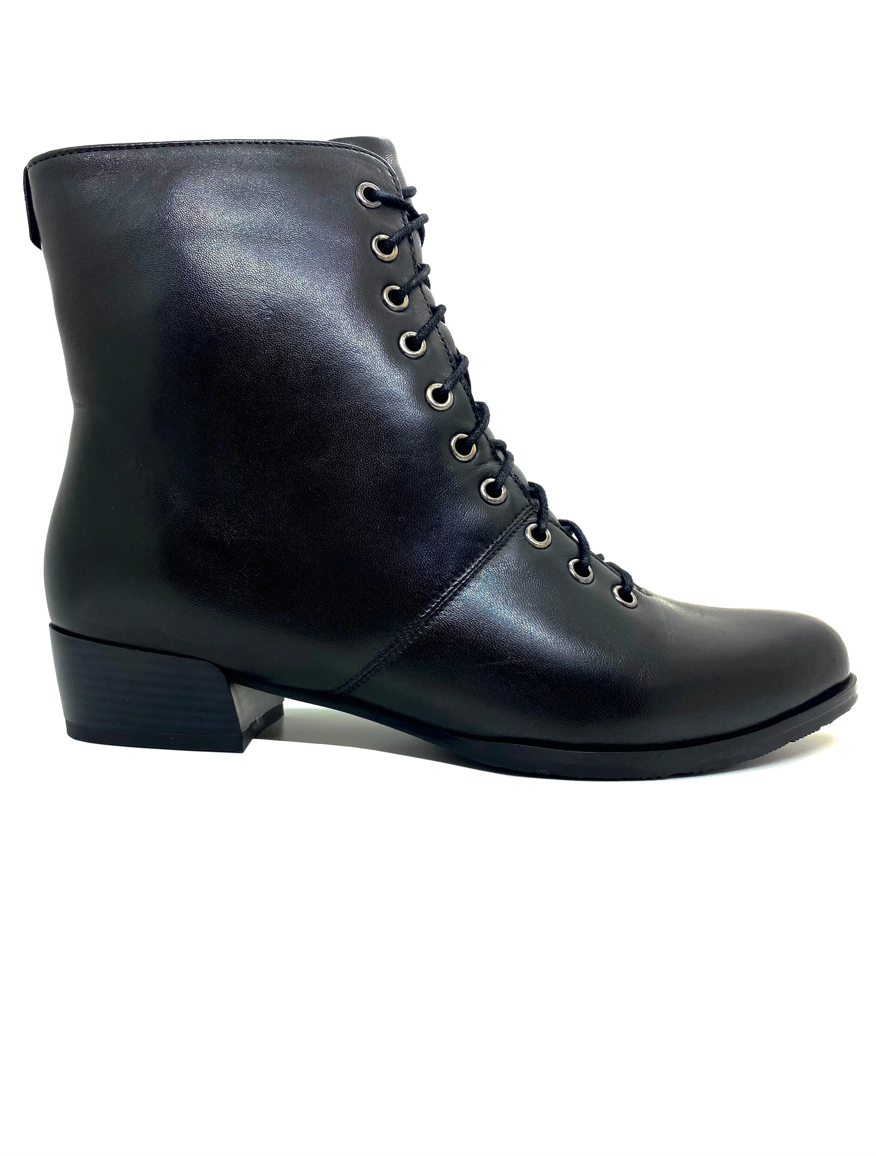 Andare Biliana Lace Up Ankle Boot